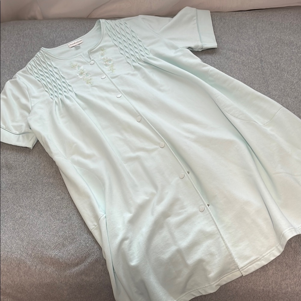 Miss Elaine Robe House Dress Size 1X Short Sleeve Grandma Lounge Snap